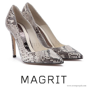 MAGRIT%2Bsnake%2Bprinted%2Bpumps.jpg