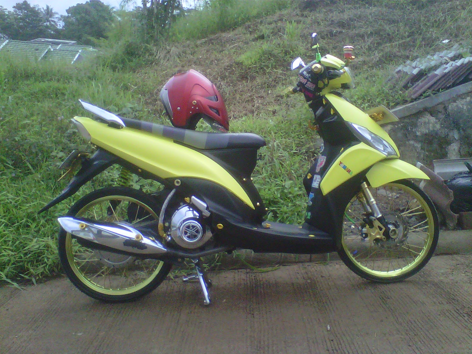 Modifikasi Motor Mio Thailook