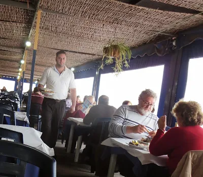 Operatic Waiter at Restaurante El Tintero in Málaga, Spain