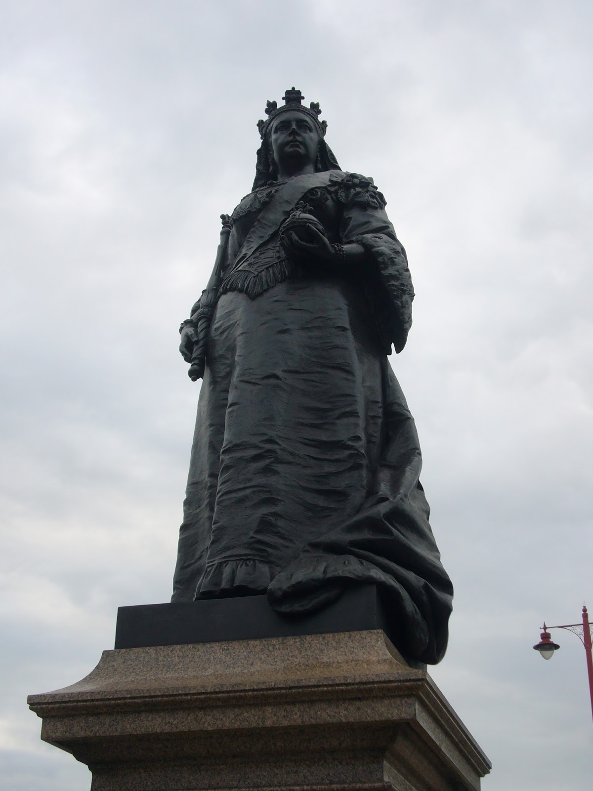 Holmes And Poirot In London ヴィクトリア女王 Queen Victoria その２
