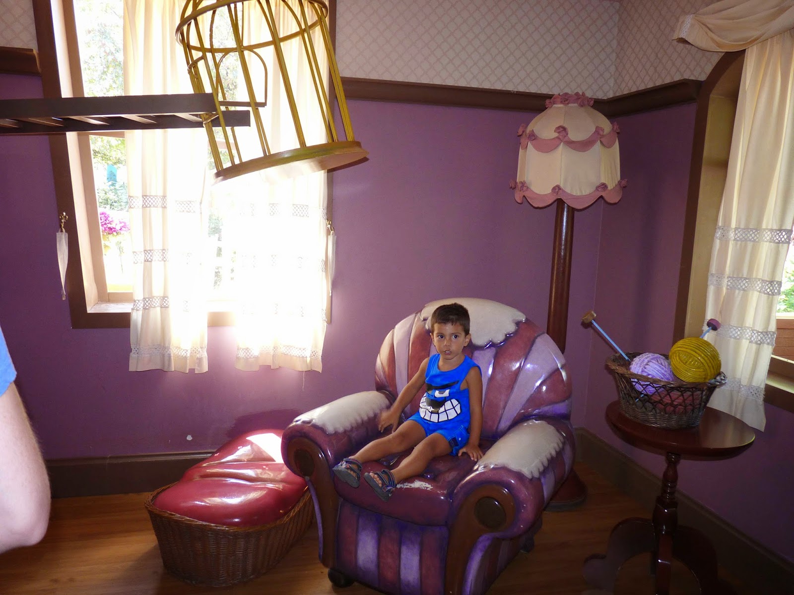 La Casa de Piolín y su abuela. La Casa de Piolín y su abuela.