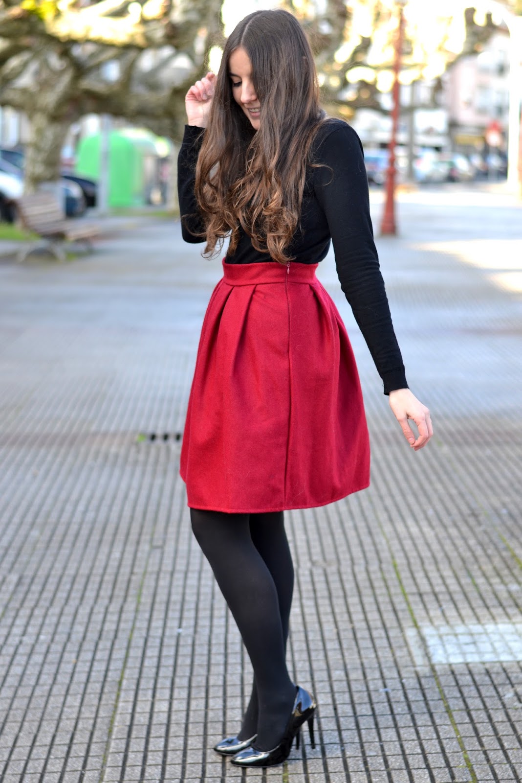 outfits red skirt