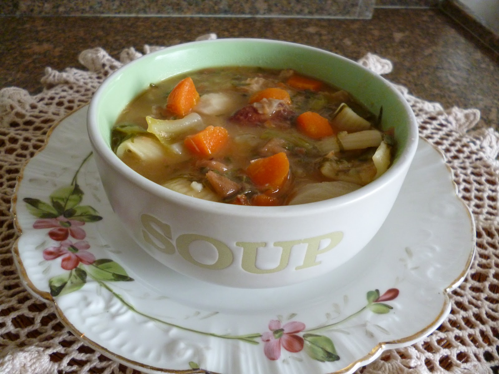 Piteisdadinha SOPA DE FEIJ O MANTEIGA C LEGUMES