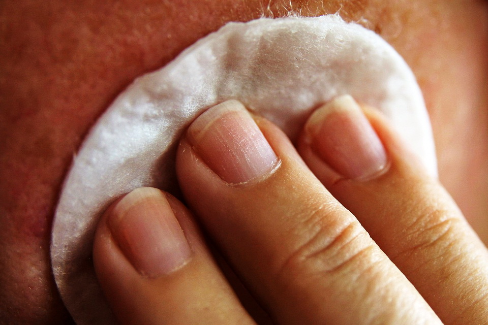 Exfoliating Face Exfoliating Face
