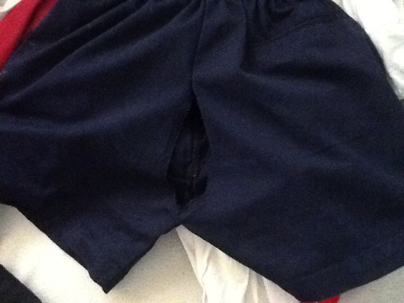 Inspired Momx1 Oppsiee... I Ripped My Pants!!!!