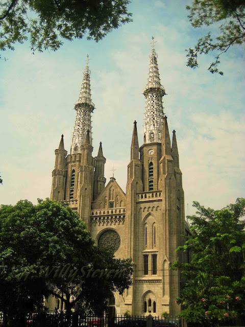 TravellerMeds: Katedral Jakarta