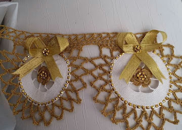 Boncuklu Fiyonklu Havlu Kenarı