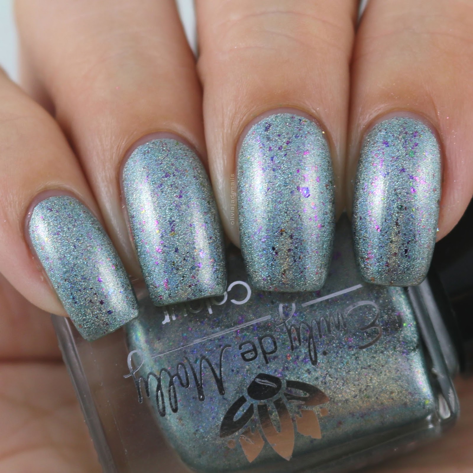 Emily de Molly LE83 swatched by Olivia Jade Nails