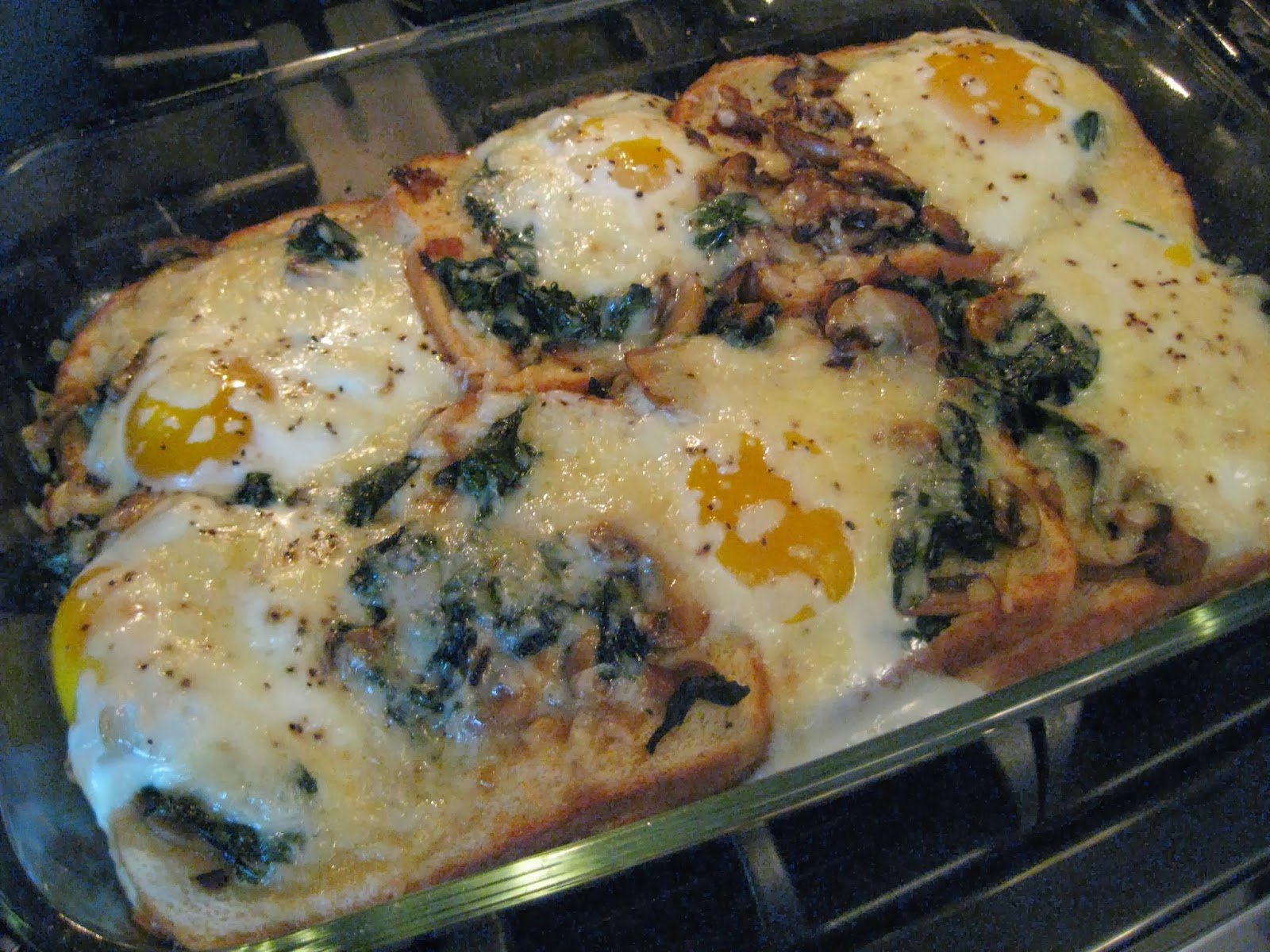 It really IS that easy to make...: Recipe #266: Mushroom-Spinach Baked Eggs