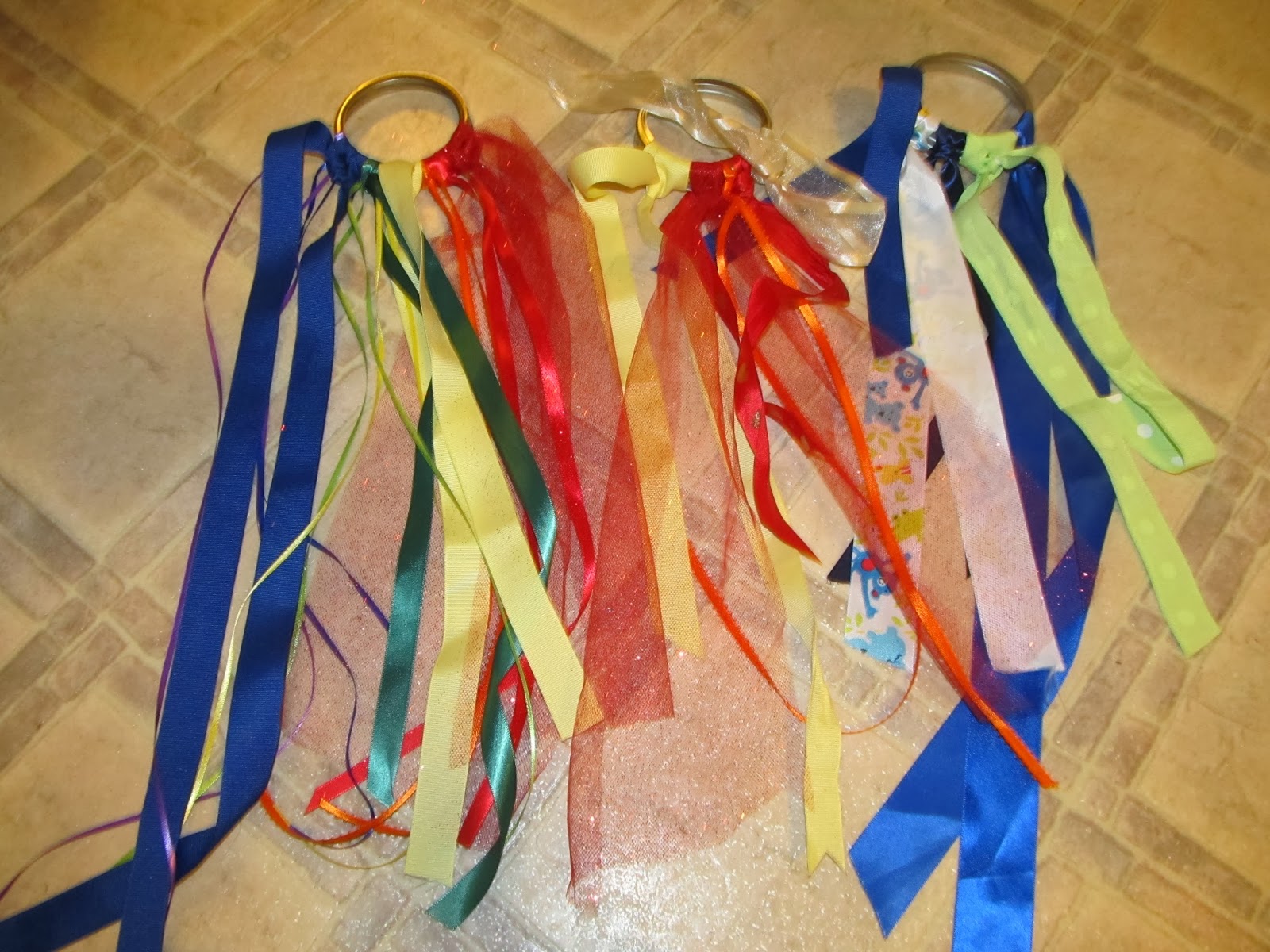Kitchen Floor Crafts: Ribbon Rings