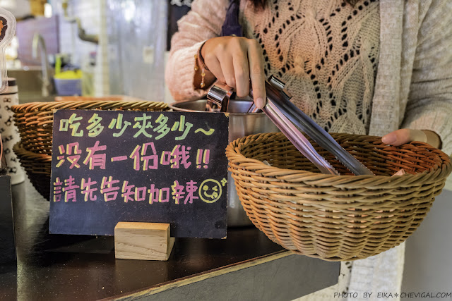 期間限定！騎著iBike微笑單車到第六市場買菜撿好康，即買即食美味帶著走！