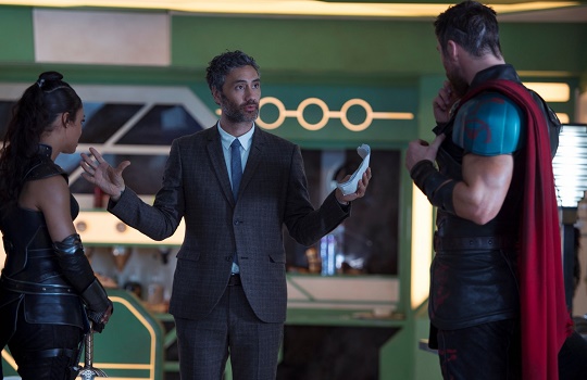 Universo Marvel 616: Para Chris Hemsworth e Taika Waititi, Loki