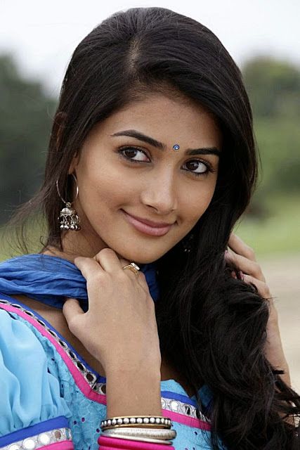 This Girl Has A Cutest Face Pooja Hegde Small Tits Skinny Amature