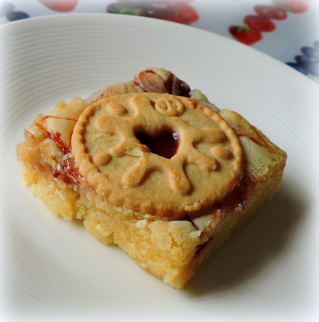 Jammie Dodger White Chocolate Blondies