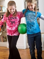 Party games for Couples - Balancing the ball