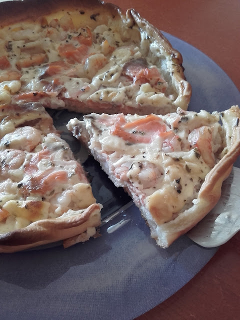 Quiche de Salmón ahumado y gambas.