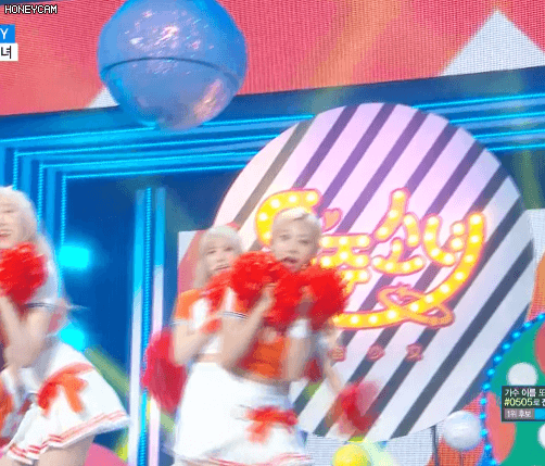 3b48e7d224aa709815e046b5516ff205.gif