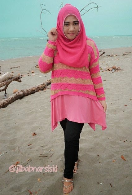 Model Hijab Pink Cantik Jilbab Narsis