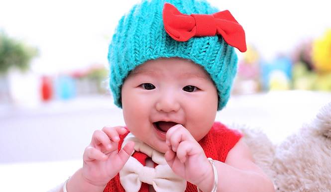 Rutin Menyusui, Resiko Ibu Terbebas Dari Diabetes bayi senyum