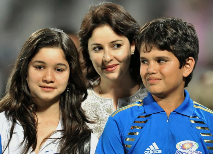 sachin tendulkar daughter Sara tendulkar Photo's Cricket Teams 2014