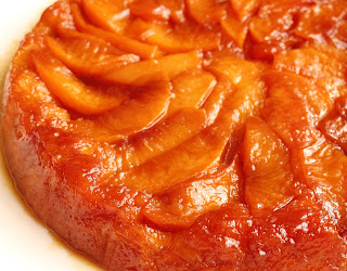 Tarte tatin + percoca + percoche