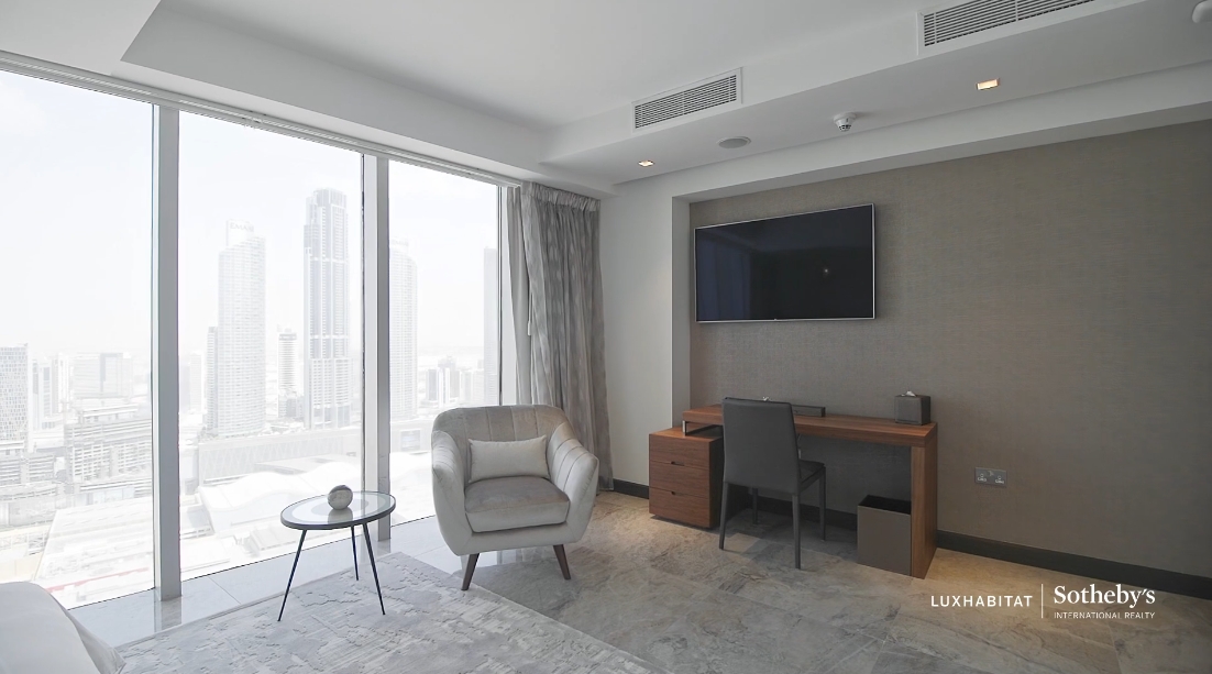 36 Photos vs. Address Dubai Mall Hotel Luxury Penthouse Interior Design Tour