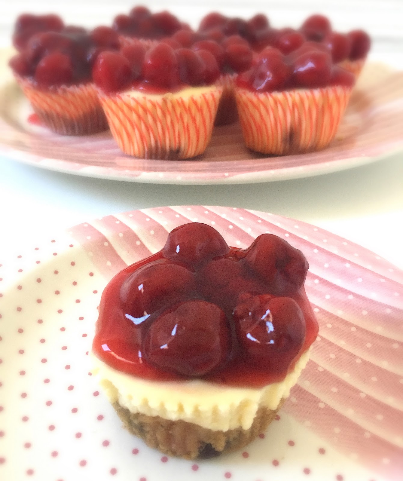 The Suburban Single Mom Cherry Cheesecake Bites