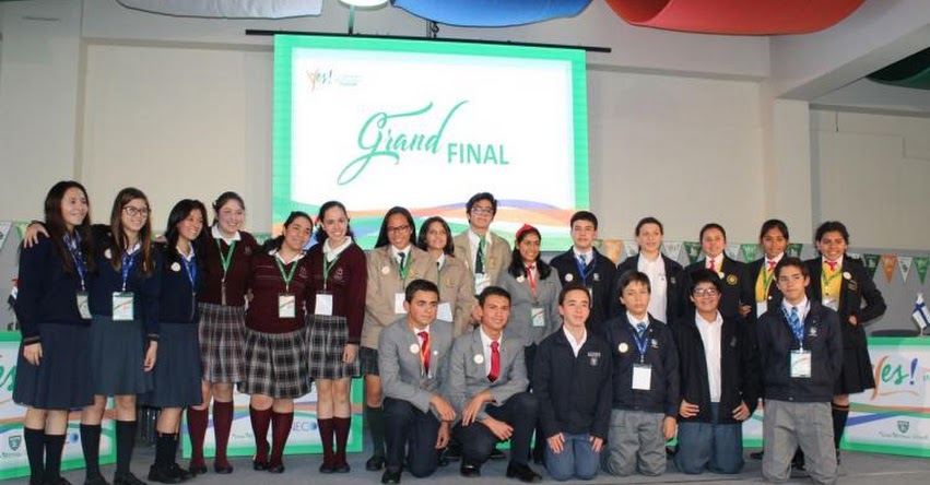 Escolares del Perú y del extranjero debatieron en inglés sobre problemas sociales Escolares del Perú y del extranjero debatieron en inglés sobre problemas sociales
