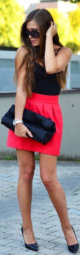 Bright pink high waisted skirt with black top and black heels - Fashion ...