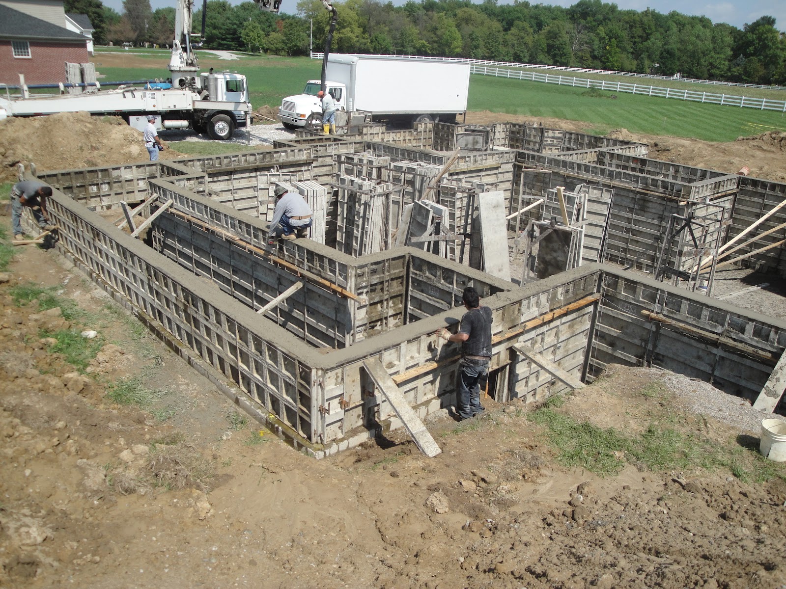 The New Stringer Home Pouring the Basement Walls