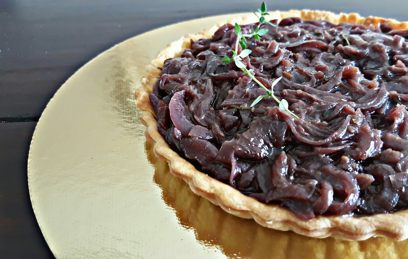 Milföy Hamurundan Fındıklı Tart Nasıl Yapılır Milföy Hamurundan Fındıklı Tart Nasıl Yapılır