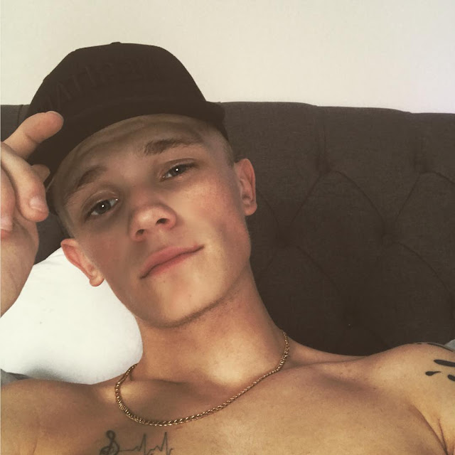 Famous Dudes 2 September 2017