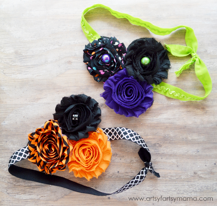 Easy Halloween Necklace and Headbands | artsy-fartsy mama