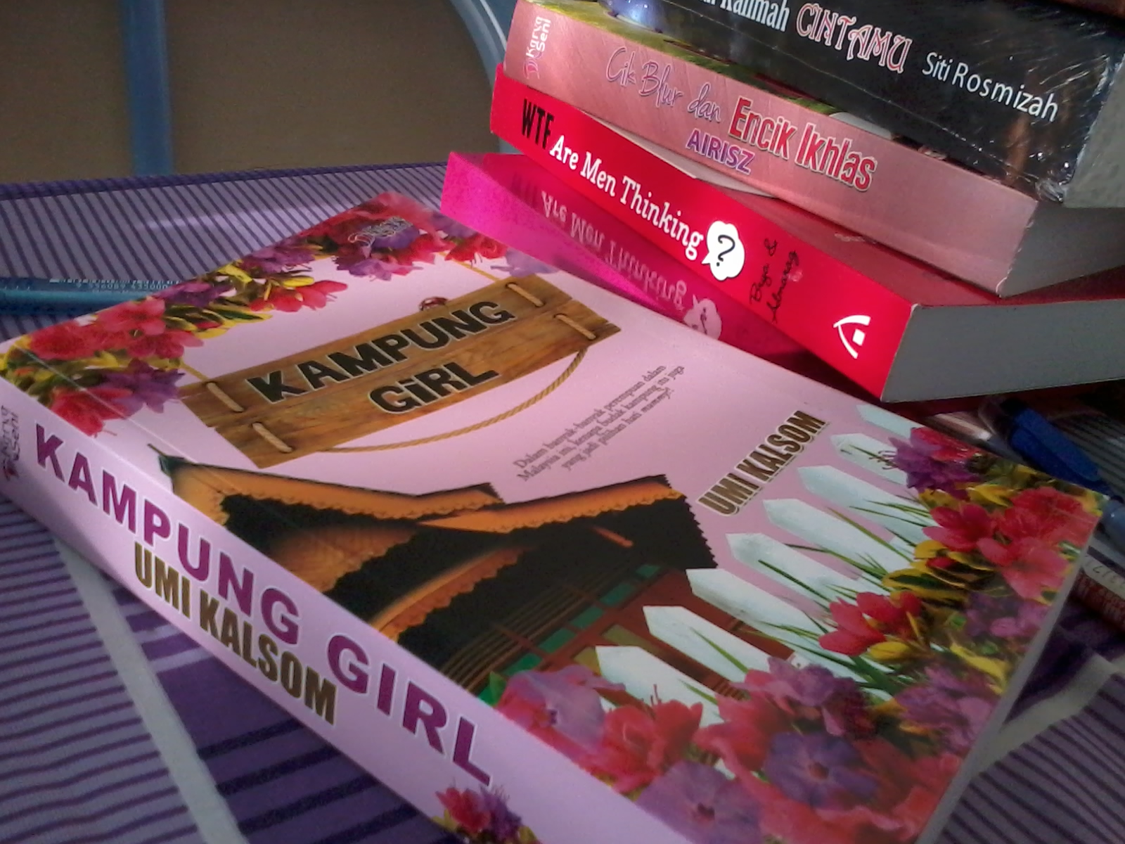 Review Novel : Kampung Girl - Umi Kalsom - Shad  Beauty 