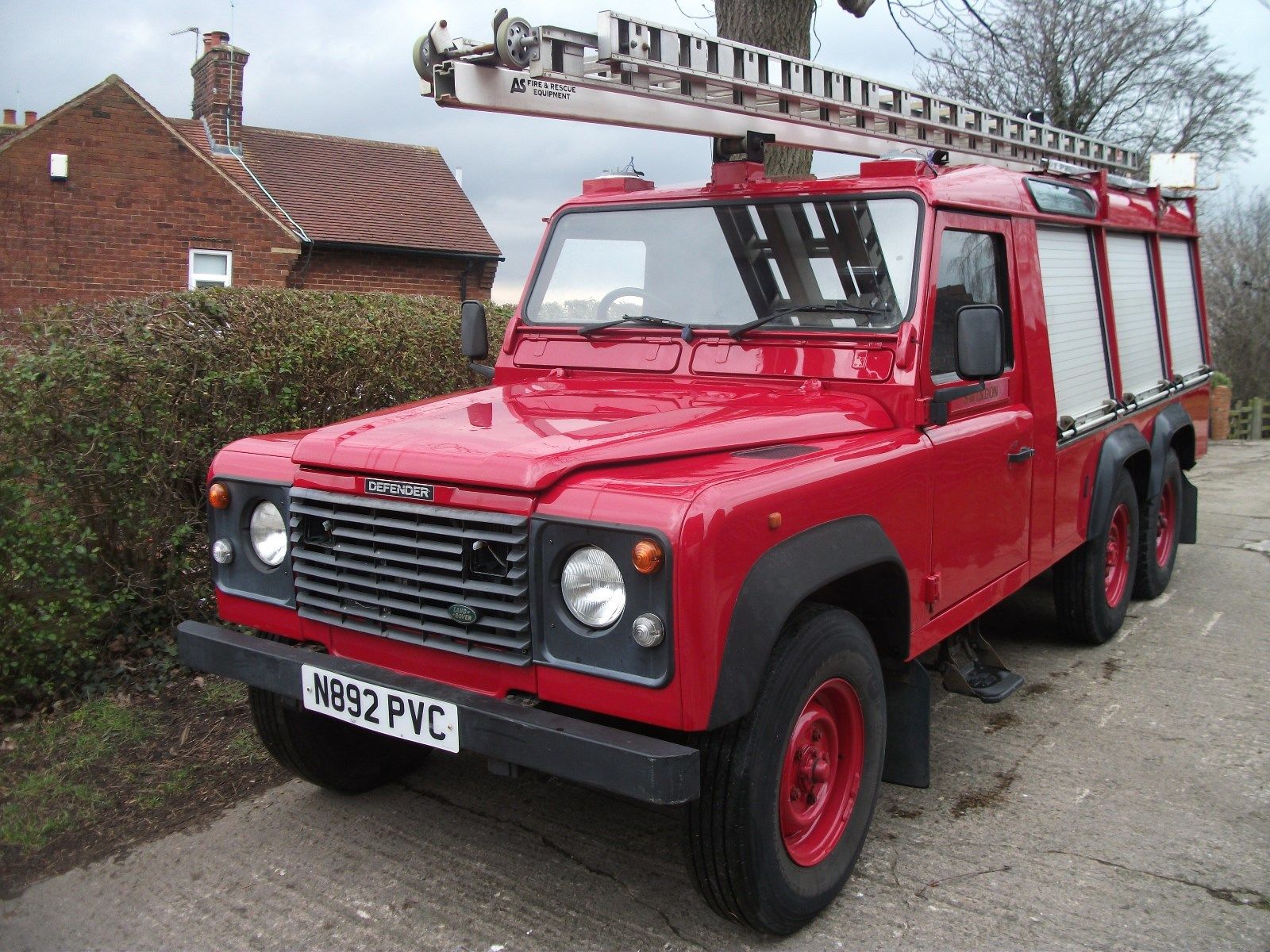 Landrover Defender Land Rover Defender 6x6 Fire Engine Fire Tender