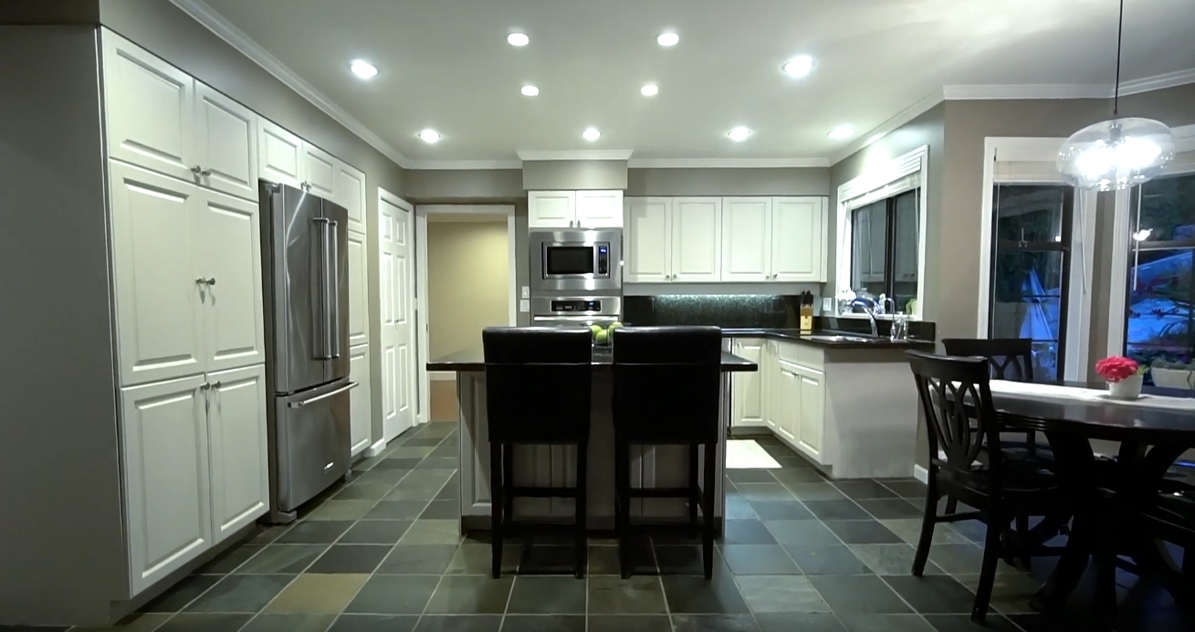 17 Photos vs. 5467 Monte Bre Crescent, West Vancouver vs. Home Interior Design Tour