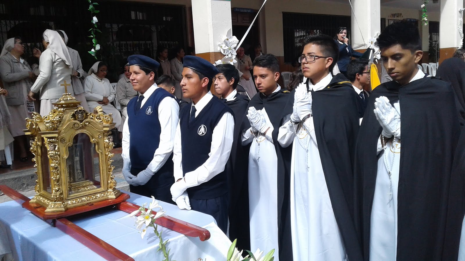 U. E. Santa Mariana de Jesús Quito Noticias