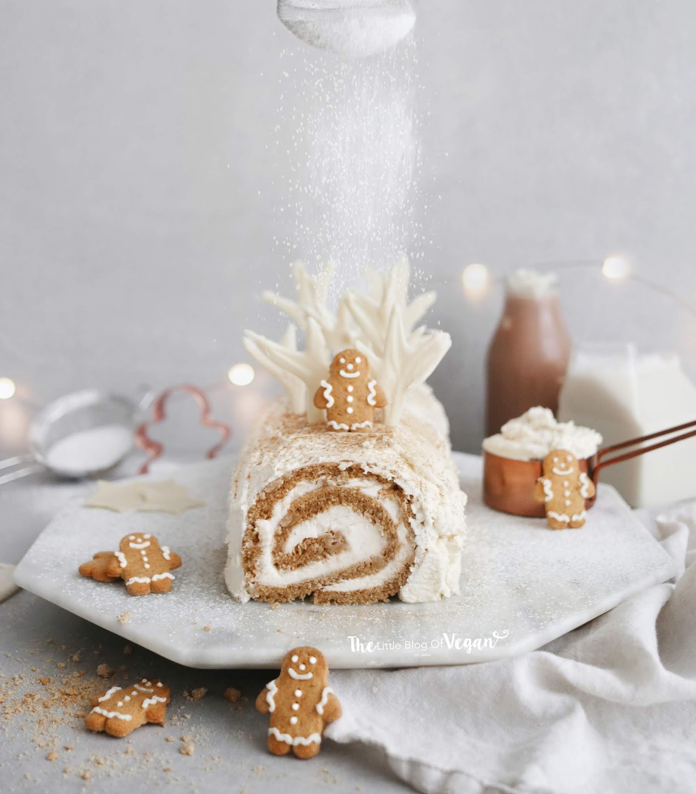 Gingerbread yule log recipe | The Little Blog Of Vegan
