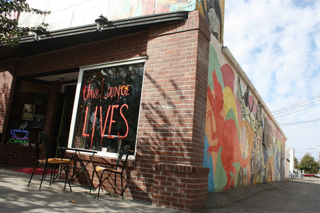 Street Style SACRAMENTO: Java Lounge LIVES!