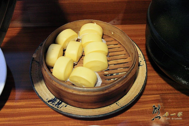 清境火鍋|清境美食|嵐山小鎮|全台最高海拔PUB|浪漫玻璃屋餐廳