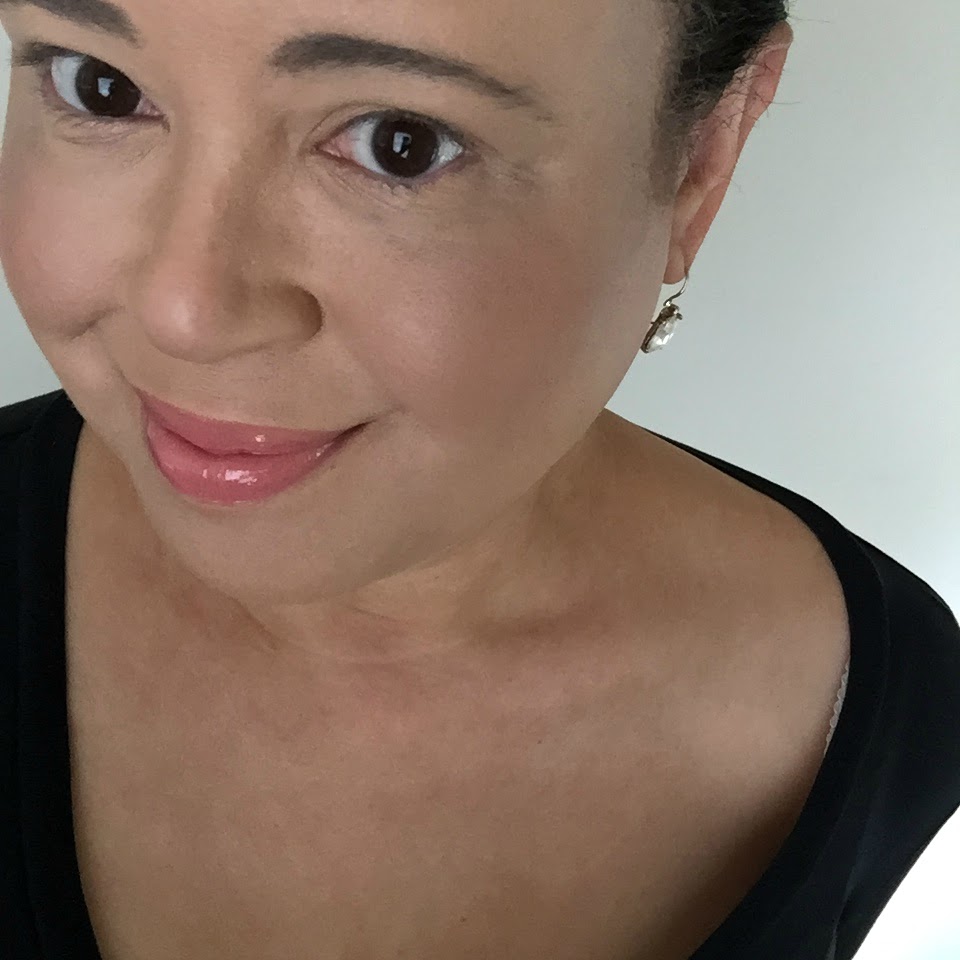 Hard Candy Fox In A Box Scented Marbleized Baked Powder in Glamour Girl