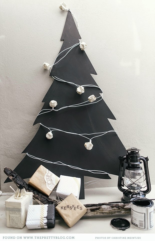 Árbol de Navidad sencillo Árbol de Navidad sencillo y diferente en negro pizarra