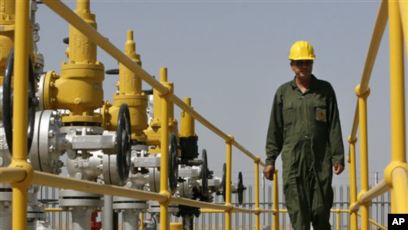 Bijan Zanganeh Ungkap Iran Sulit Ramalkan Harga Minyak Karena Ketidakpastian Permintaan Bijan Zanganeh Ungkap Iran Sulit Ramalkan Harga Minyak Karena Ketidakpastian Permintaan