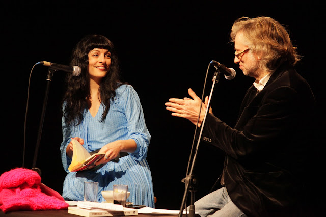 Víctor Amela y Roser Amills 14 de enero 2013 ©Jordi Oset – Antic Teatre