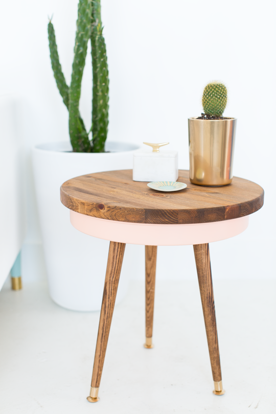 DIY mesa auxiliar con almacenaje | Decoración