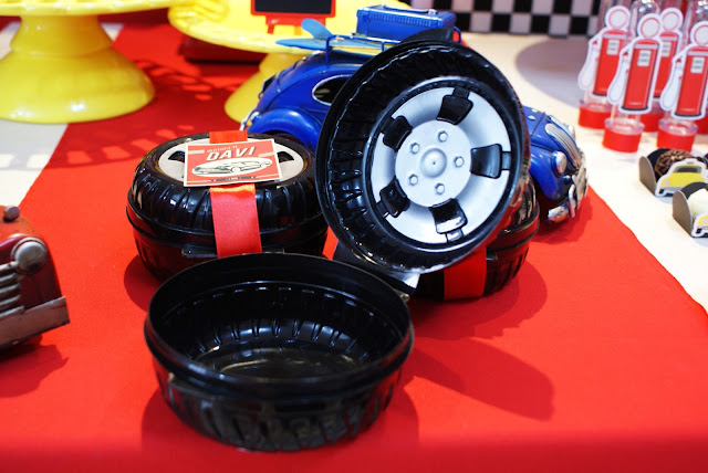 Festa Carros da Disney http://www.estou-crescendo.com/2016/08/festa-carros-da-disney-decoracao-para.html
