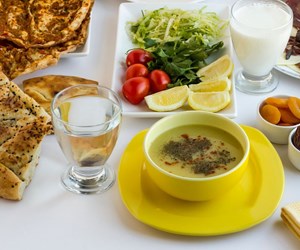 Eğlenceli ve rahat dinlenme için havuz aksesuarları Eğlenceli ve rahat dinlenme için havuz aksesuarları