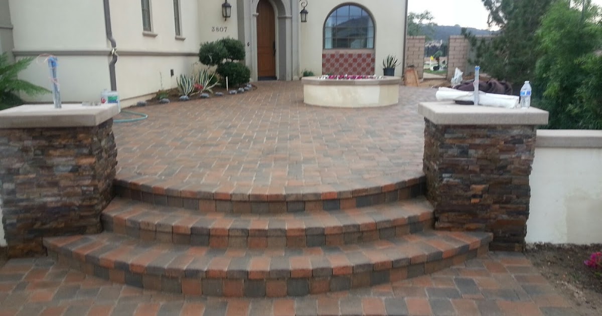 The 2 Minute Gardener Photo Curved Paver Steps