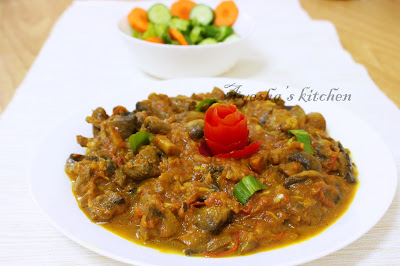 ayeshas kitchen quick veg recipe with mushroom sidedish along with chapati tasty yummy spicy