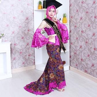 Model Baju Brokat Untuk Acara Wisuda